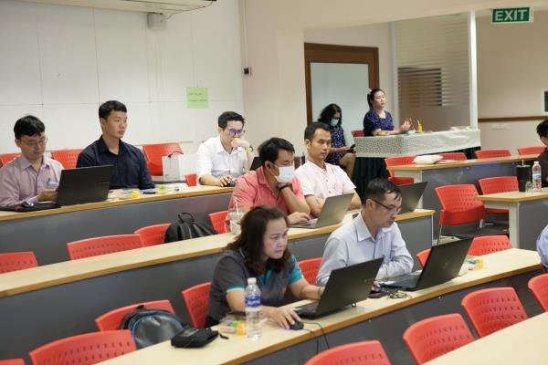 LINE_ALBUM_อบรมอาจารย์ที่ปรึกษา_231122_2