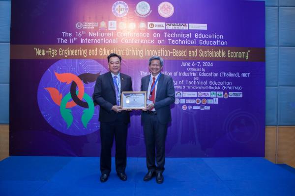 LINE_ALBUM_ภาพข่าว NC16_ IC 11_240611_59