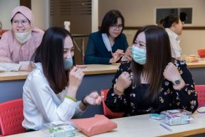 LINE_ALBUM_อบรมภาษาอังกฤษ 2567_240723_15