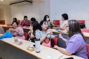 LINE_ALBUM_อบรมภาษาอังกฤษ 2567_240723_17