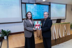 LINE_ALBUM_อบรมภาษาอังกฤษ 2567_240723_22