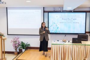 LINE_ALBUM_อบรมภาษาอังกฤษ 2567_240723_7