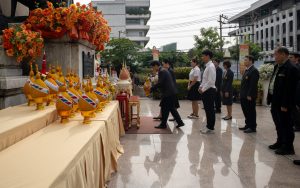 วางพานพุ่ม-ร.4-12.1-300x188