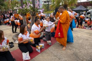 พิธีวางพวงมาลารำลึกทวาปูชนียาจารย์68-16