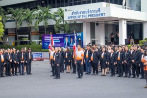 คณะครุศาสตร์อุตสาหกรรม มจพ. ร่วมกิจกรรม “เคารพธงชาติและร้องเพลงชาติไทย” เนื่องในวันพระราชทานธงชาติไทย