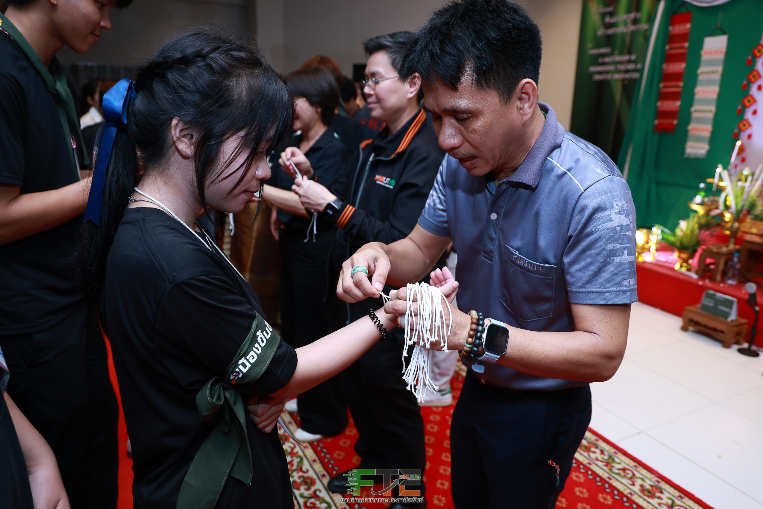 บายศรีสู่ขวัญ69-149