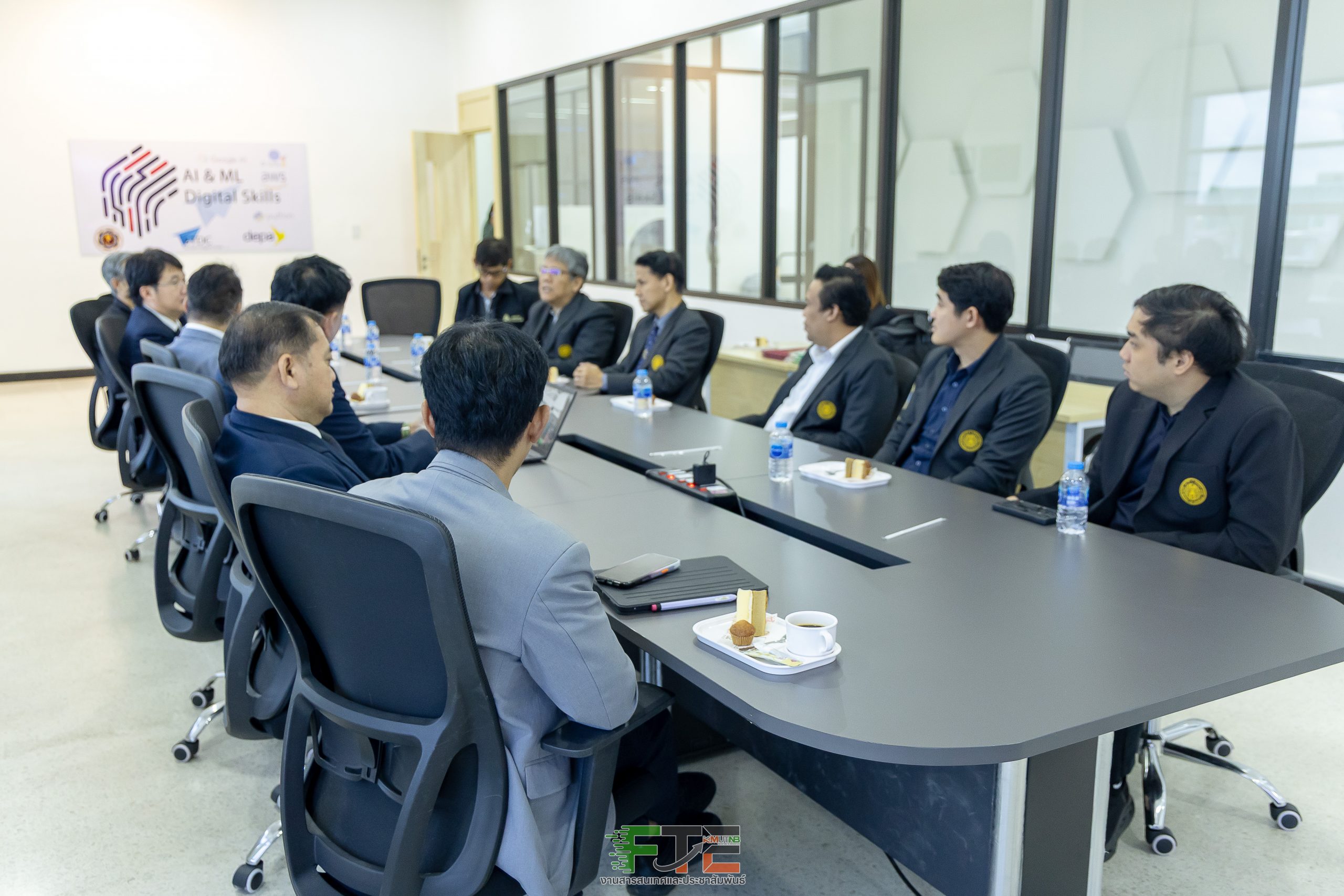 MOU-SIAMTECH-7